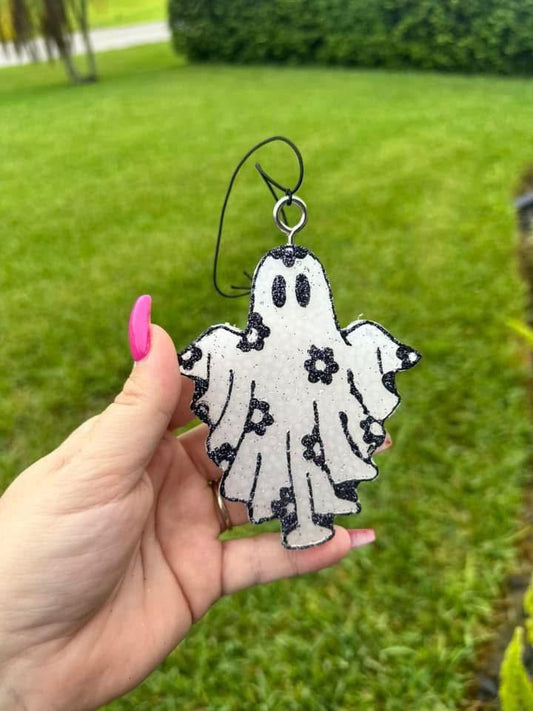Ghostie Girl